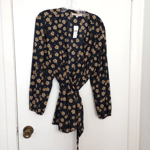 Loft Plus Navy Floral Daisy Wrap Top - Picture 1 of 7
